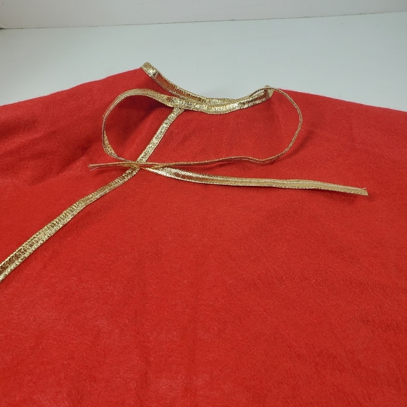 38" Christmas Tree Felt Skirt - Picture 5 of 7